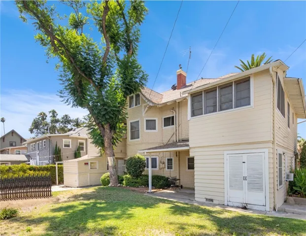 305 W Olive Avenue, Redlands, California 92373