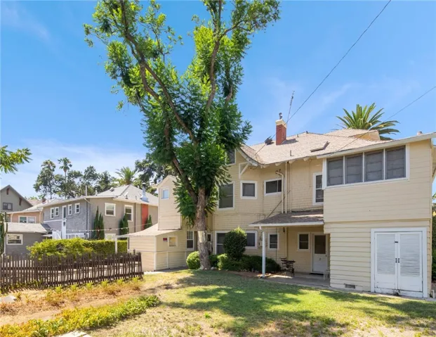 305 W Olive Avenue, Redlands, California 92373