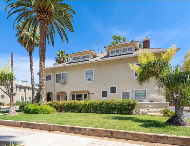 305 W Olive Avenue, Redlands, California 92373