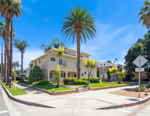 305 W Olive Avenue, Redlands, California 92373