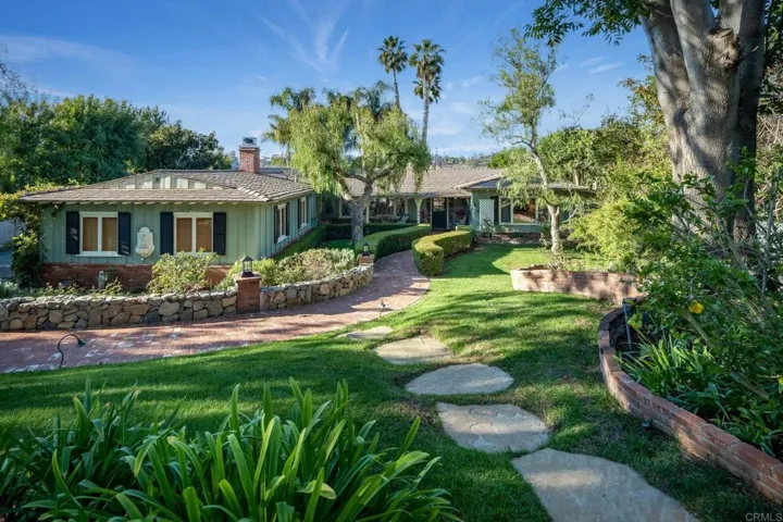 5736 Loma Verde, Rancho Santa Fe, California 92067