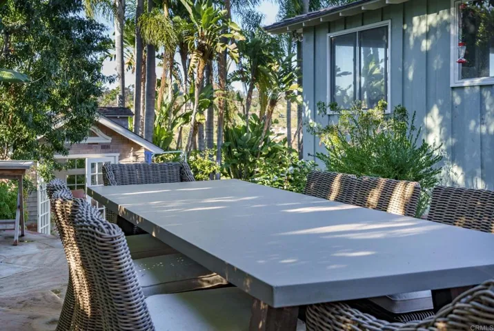5736 Loma Verde, Rancho Santa Fe, California 92067