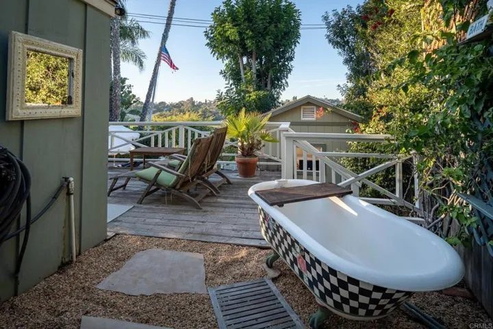 5736 Loma Verde, Rancho Santa Fe, California 92067