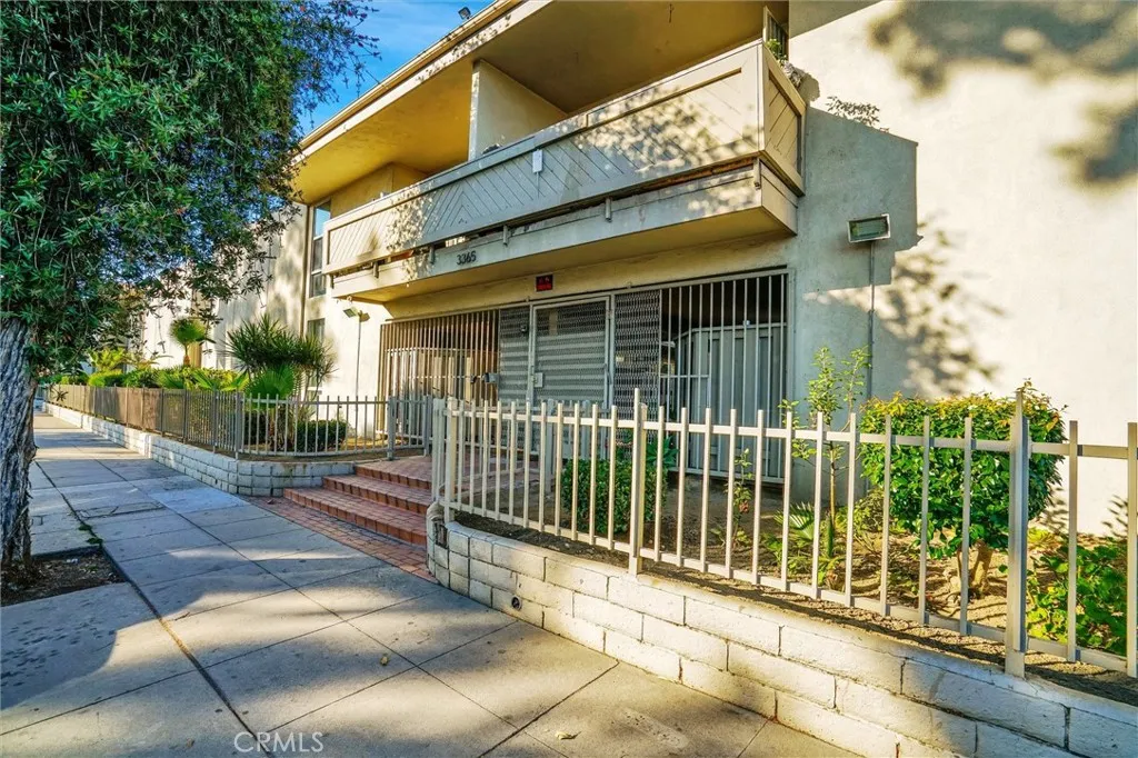 3365 Santa Fe Avenue 88, Long Beach, California 90810 home-pic-4