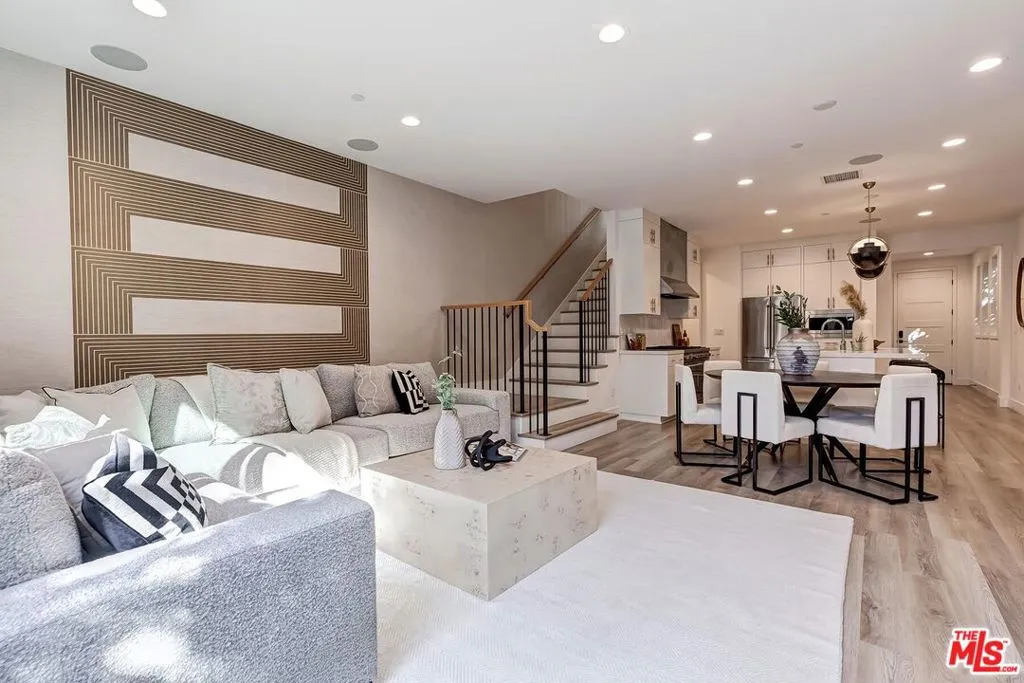1467 Cardiff Avenue, Los Angeles, California 90035 home-pic-4