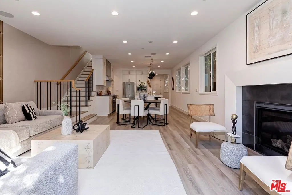 1467 Cardiff Avenue, Los Angeles, California 90035 home-pic-3
