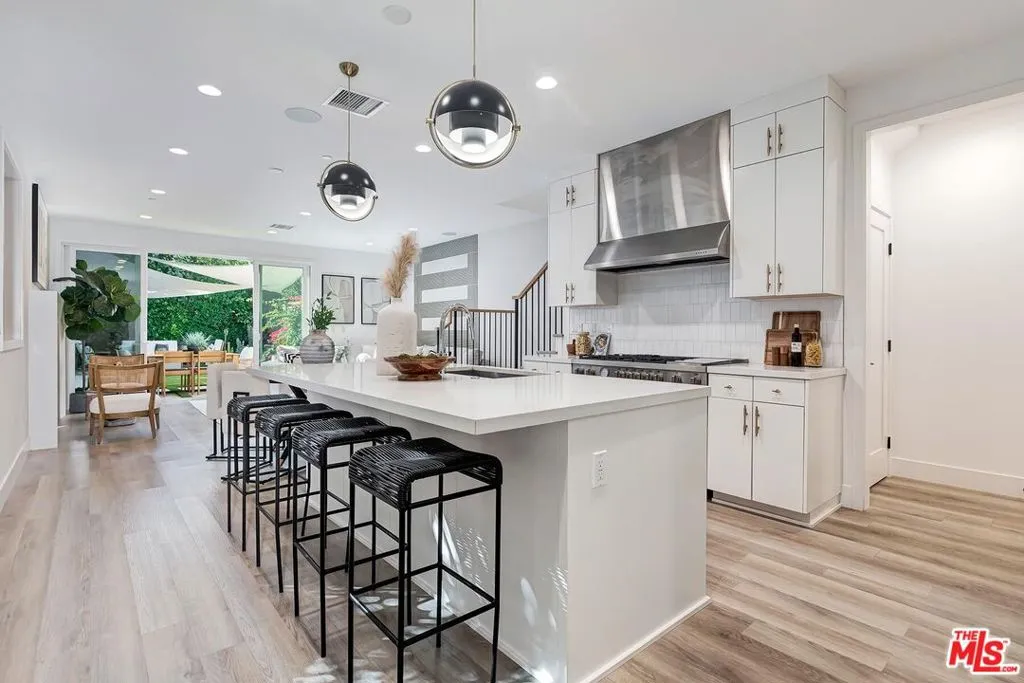 1467 Cardiff Avenue, Los Angeles, California 90035 home-pic-6