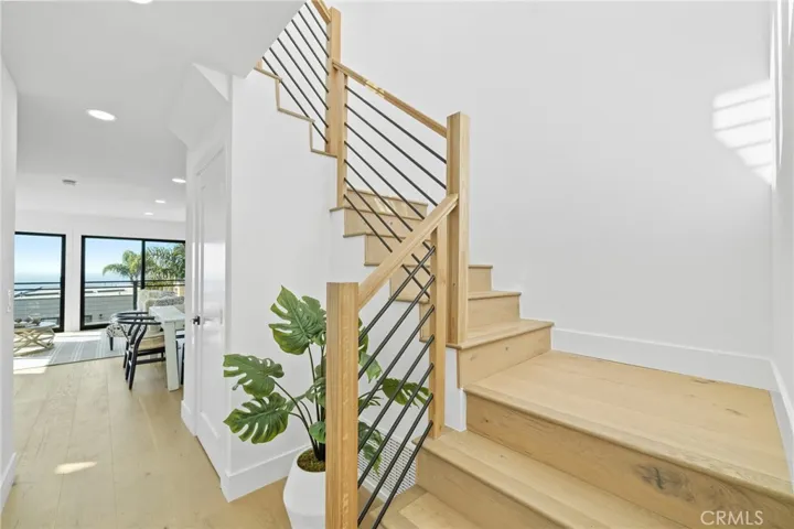 875 Santa Ana Street, Laguna Beach, California 92651