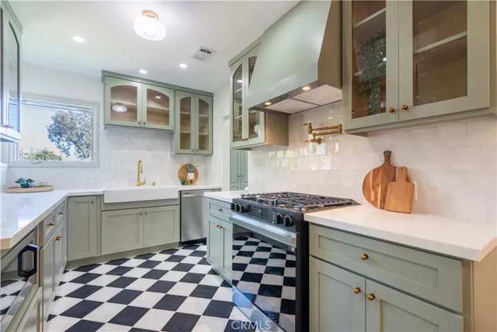 3628 Gardenia Avenue, Long Beach, California 90807