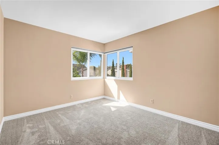 Upstairs Bedroom 1