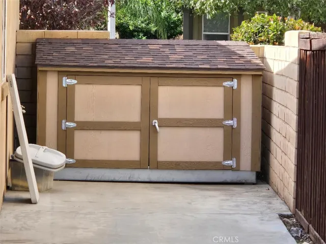 17939 Red Alder Road, San Bernardino, California 92407