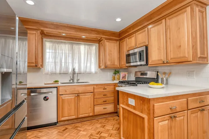 848 Ryan Ct, Concord, California 94518