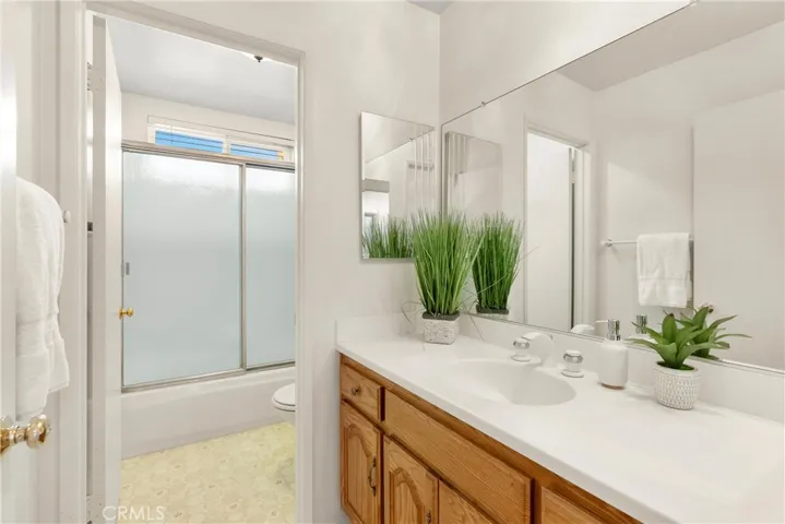 17324 Flame Tree Cr, Fountain Valley, California 92708