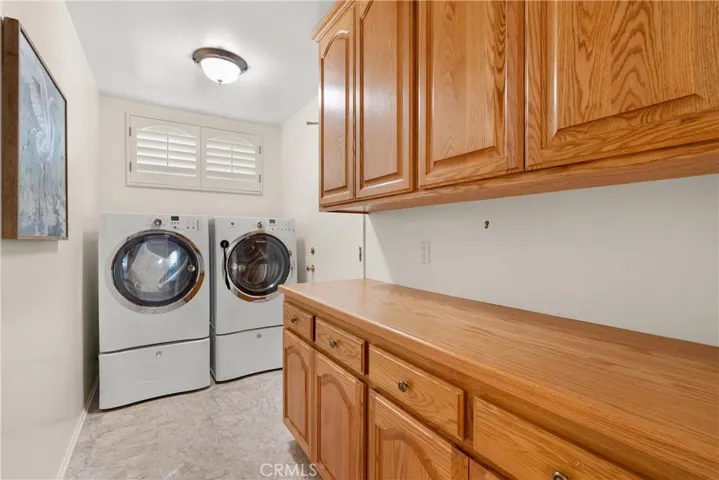17324 Flame Tree Cr, Fountain Valley, California 92708