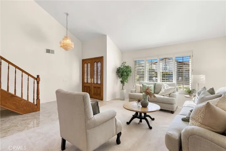 17324 Flame Tree Cr, Fountain Valley, California 92708