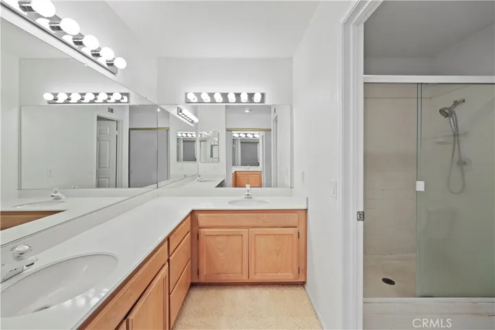 852 Vista Arriago, Camarillo, California 93012