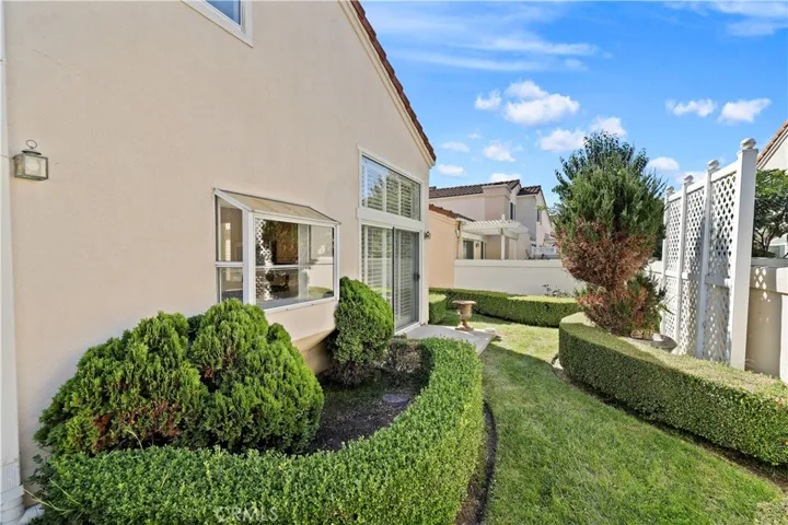 852 Vista Arriago, Camarillo, California 93012