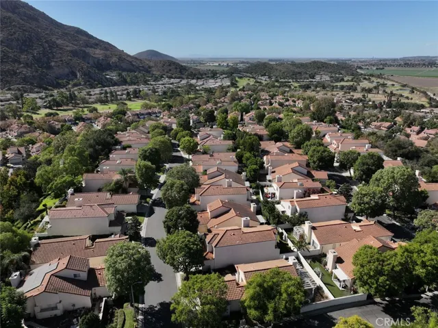 852 Vista Arriago, Camarillo, California 93012