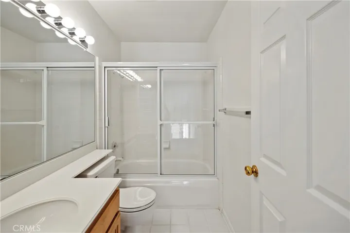 852 Vista Arriago, Camarillo, California 93012
