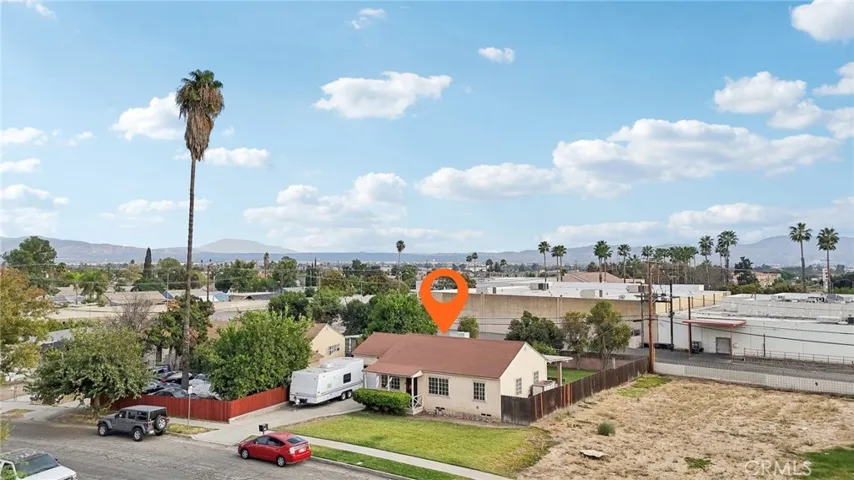 415 E Wabash Street, San Bernardino, California 92404