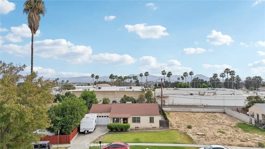 415 E Wabash Street, San Bernardino, California 92404