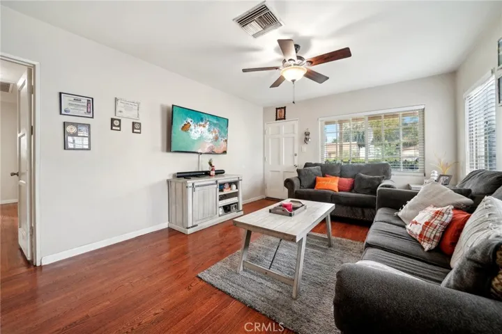 415 E Wabash Street, San Bernardino, California 92404