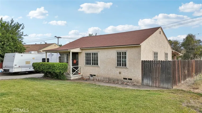 415 E Wabash Street, San Bernardino, California 92404