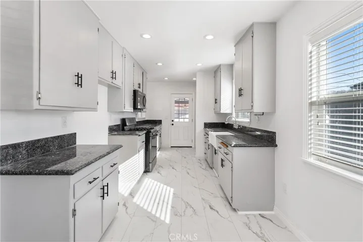 4532 Ostrom Avenue, Lakewood, California 90713