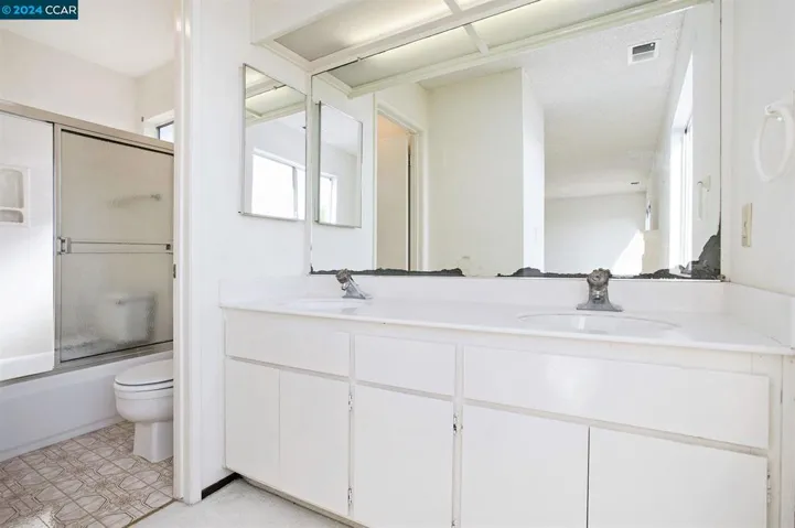 5457 Trumpet Ct, Castro Valley, California 94552