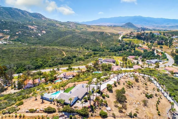 3153 Kemberly Lane, Jamul, California 91935