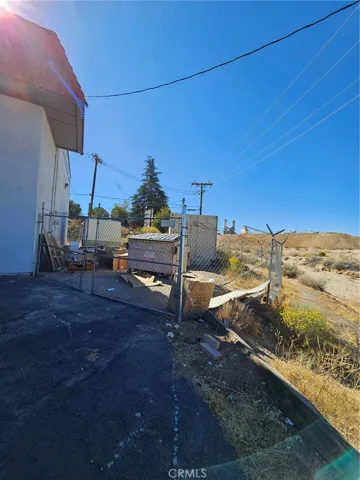 12072 I Avenue, Hesperia, California 92345