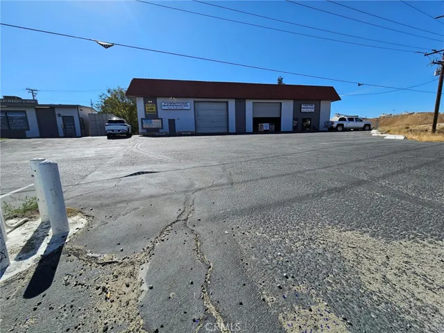 12072 I Avenue, Hesperia, California 92345