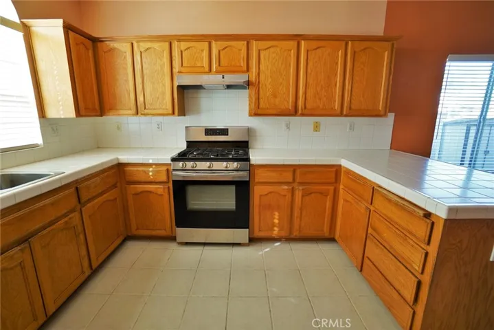 1484 Tulip Street, Lemoore, California 93245
