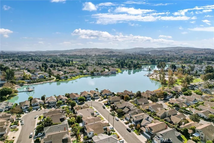 87 Smokestone 11, Irvine, California 92614