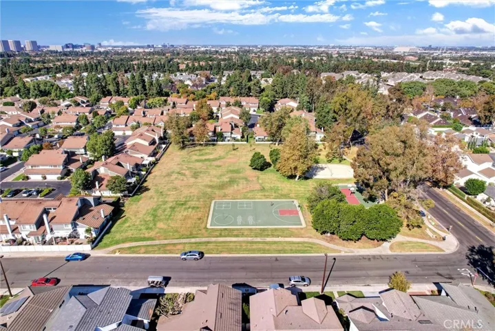 87 Smokestone 11, Irvine, California 92614
