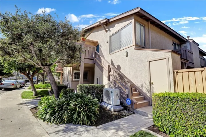 87 Smokestone 11, Irvine, California 92614