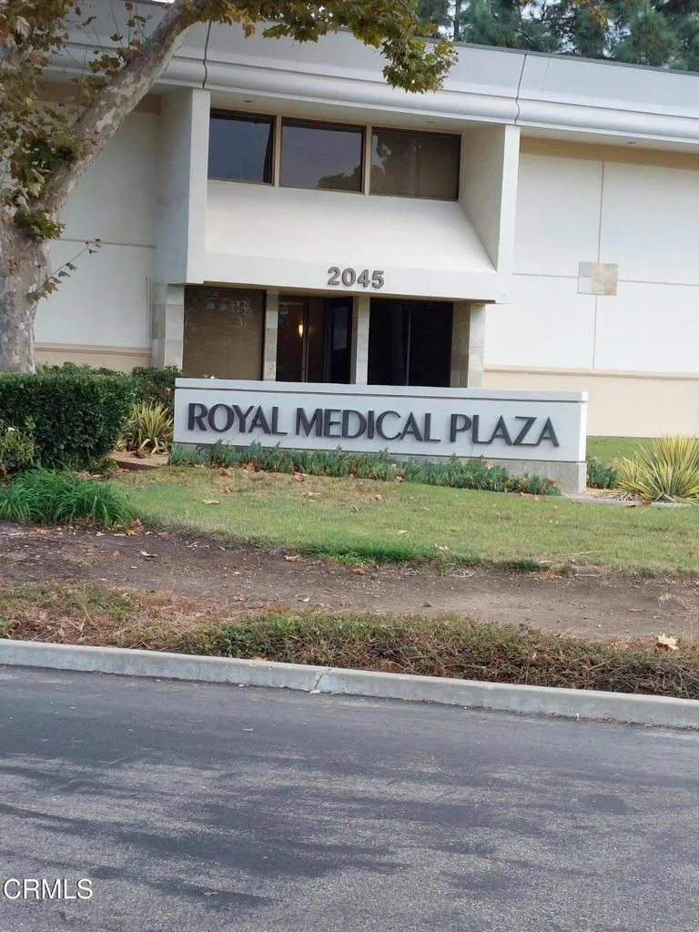 Royal Medical Plaza south of lot Royal Medical Plaza south of lot