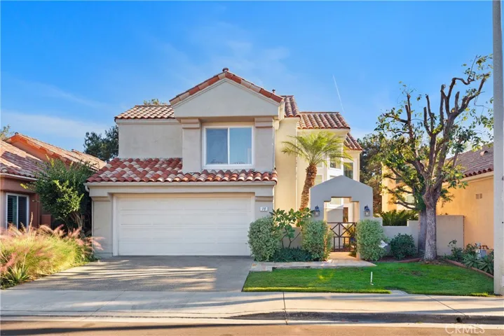 18 Cordoba, Irvine, California 92614