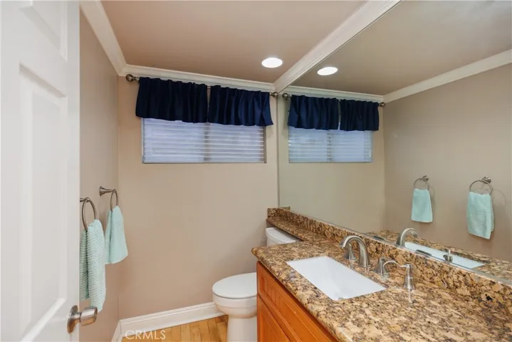 18 Cordoba, Irvine, California 92614
