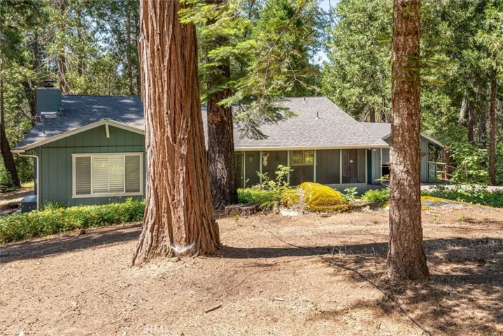 7167 Snyder Ridge Road, Mariposa, California 95338