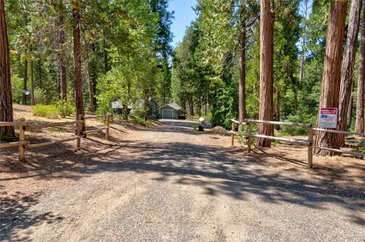 7167 Snyder Ridge Road, Mariposa, California 95338