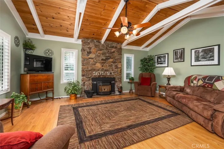 7167 Snyder Ridge Road, Mariposa, California 95338