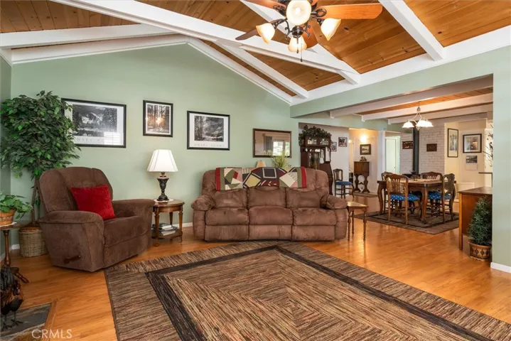 7167 Snyder Ridge Road, Mariposa, California 95338