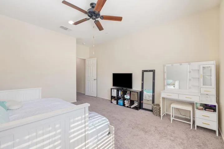 5-web-or-mls-8M4A2392