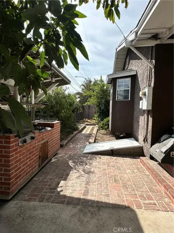 709 E Mission Road, Alhambra, California 91801