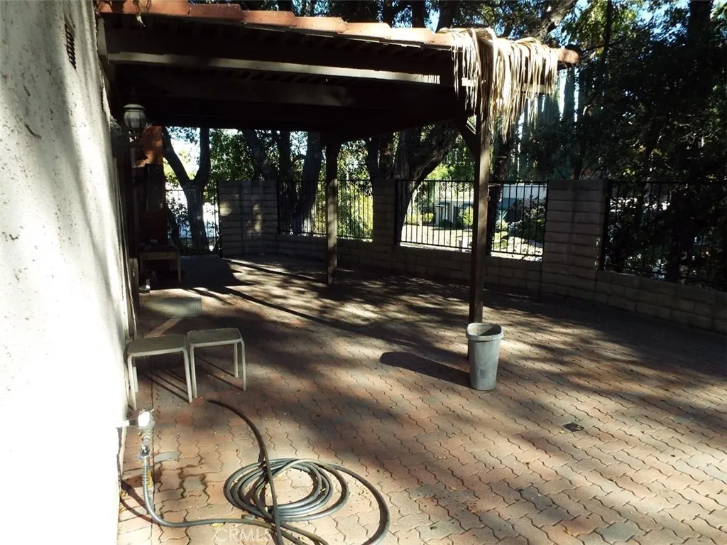 4444 Rochelle Place, Encino, California 91316 home-pic-13