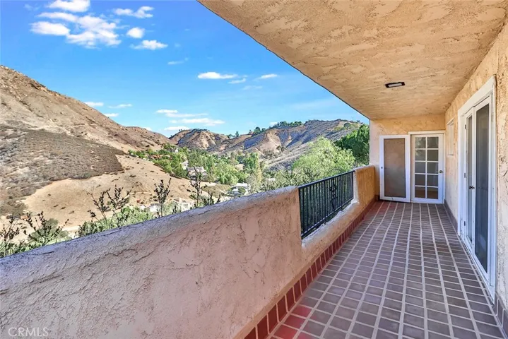 72 Hackamore Lane, Bell Canyon, California 91307