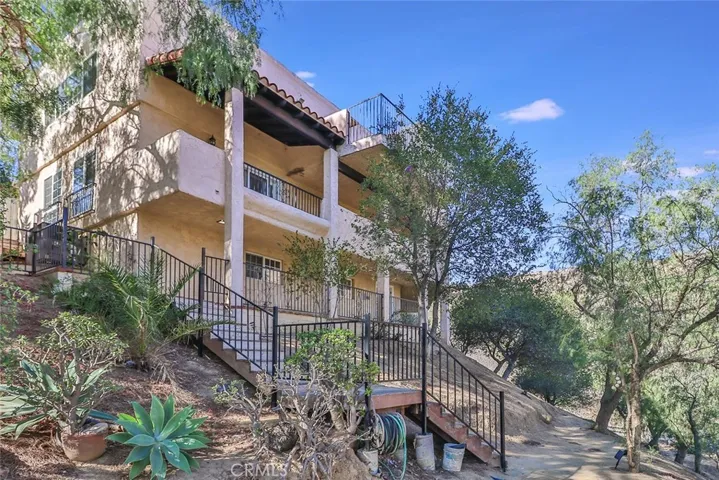 72 Hackamore Lane, Bell Canyon, California 91307