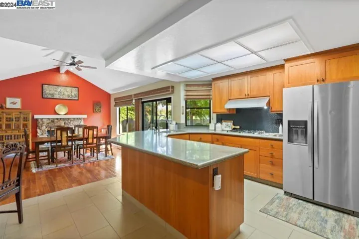 882 Orange Blossom Way, Danville, California 94526