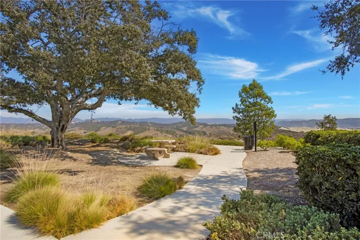 7 Paladino Court, Rancho Mission Viejo, California 92694